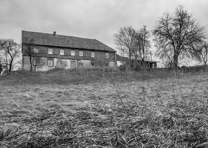 Powierzowka Фермерский дом *