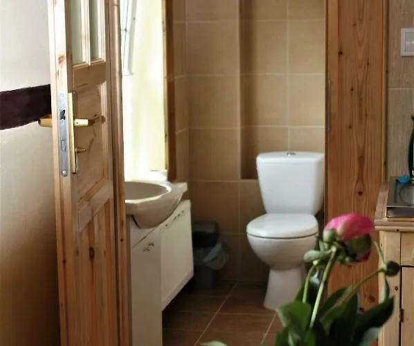 Powierzowka Фермерский дом Лесьна